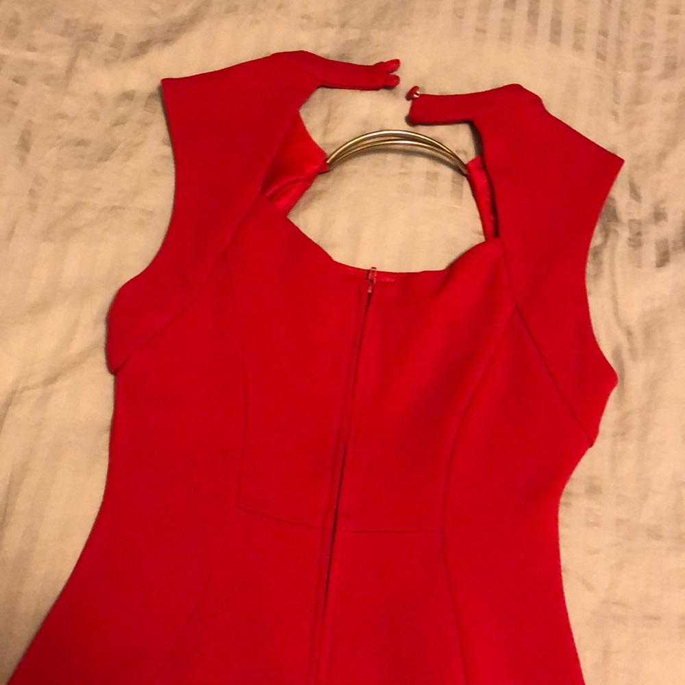Red Dress - Picture 3 of 4